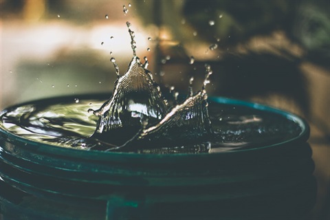 UNSPLASH_water bucket splash.jpg