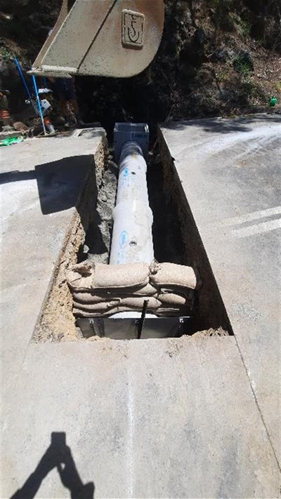 Culvert-Waterfall-Way-2jpg.jpg