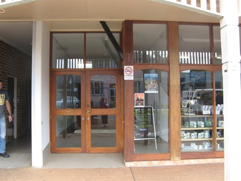 Dorr-Comm-Centre-outside.jpg