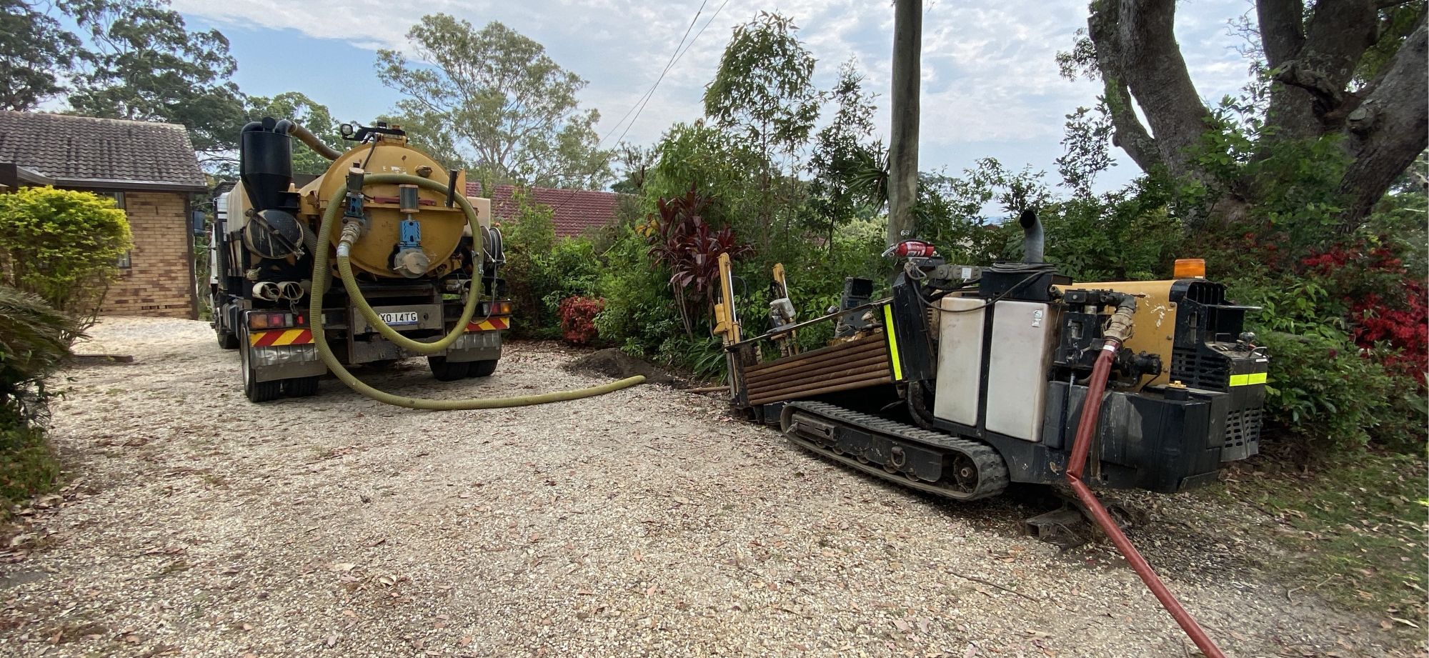 Installation sewer mains.jpg