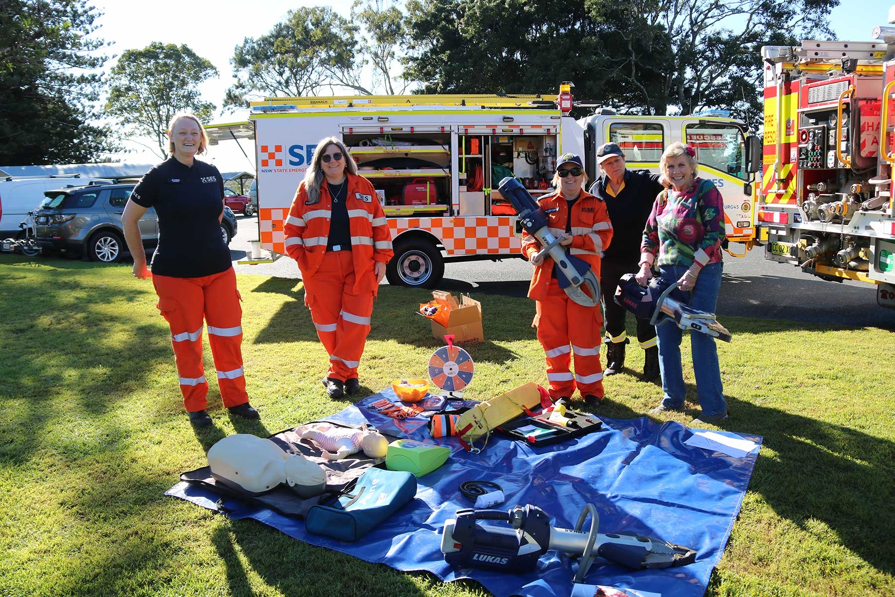 Local-SES-crews.jpg
