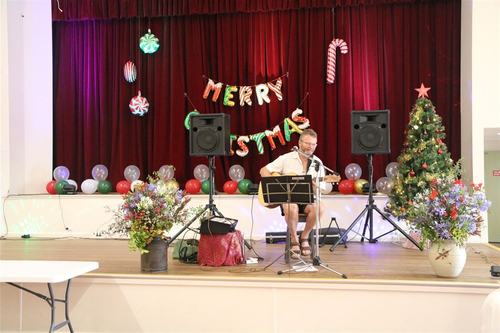  Annual Seniors Christmas Luncheon- John Peppercorn.JPG